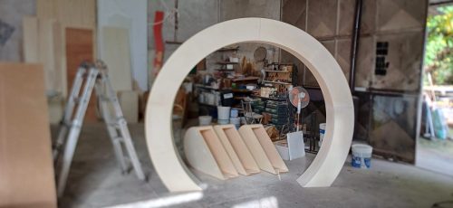 Arco tondo scatolato cm 210x240ca €.300,00 verniciatura €.50,00 diviso in 4 parti