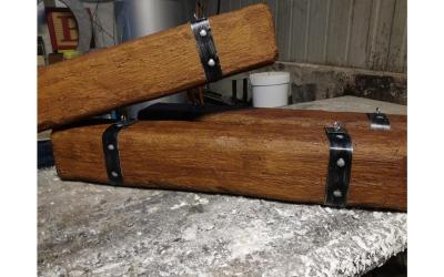 lampadario con travi finto legno