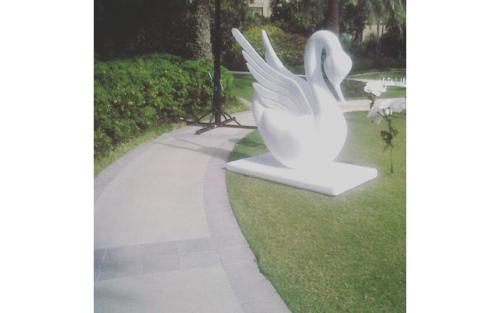 cigno in polistirolo resinato 3D
